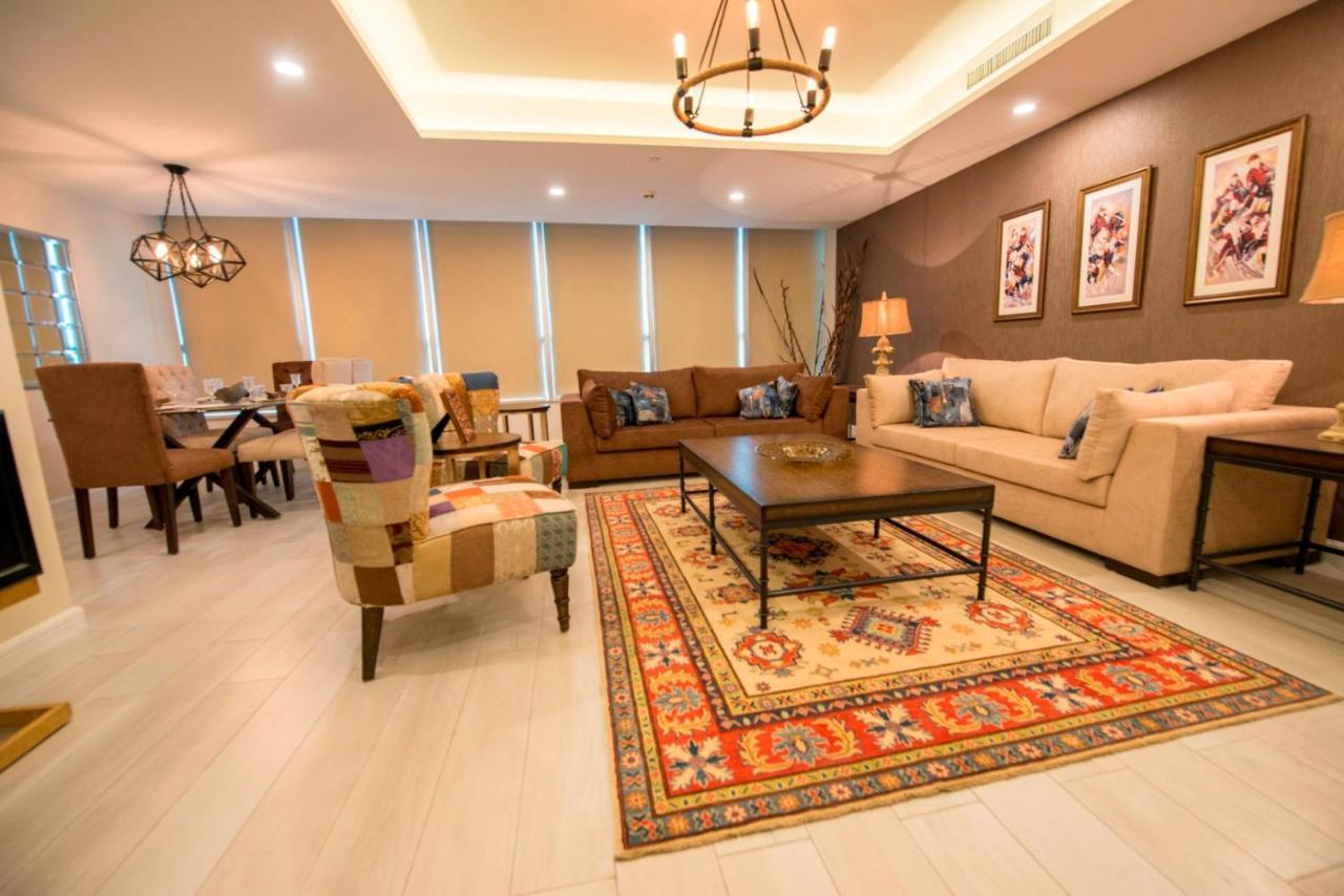 Centaurus Hotel Suites Исламабад Екстериор снимка