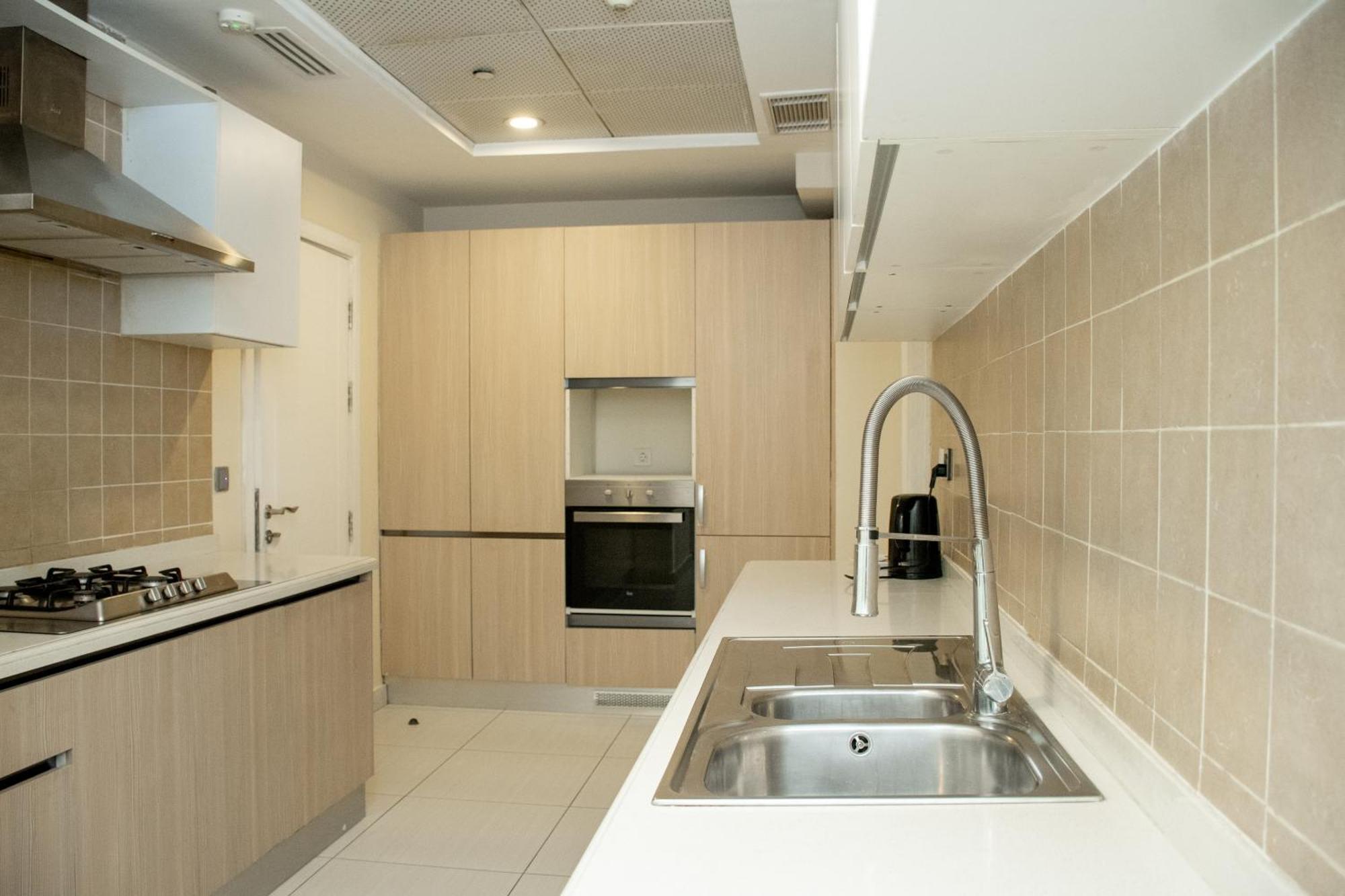 Centaurus Hotel Suites Исламабад Екстериор снимка